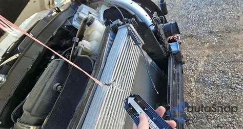 2021 Ford Explorer Xlt z USA, uszkodzony, nr VIN 1FMSK7DH2MGB35694